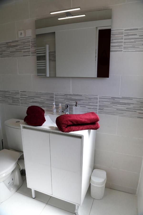 Saturne Apartment Saint-Quentin  Luaran gambar