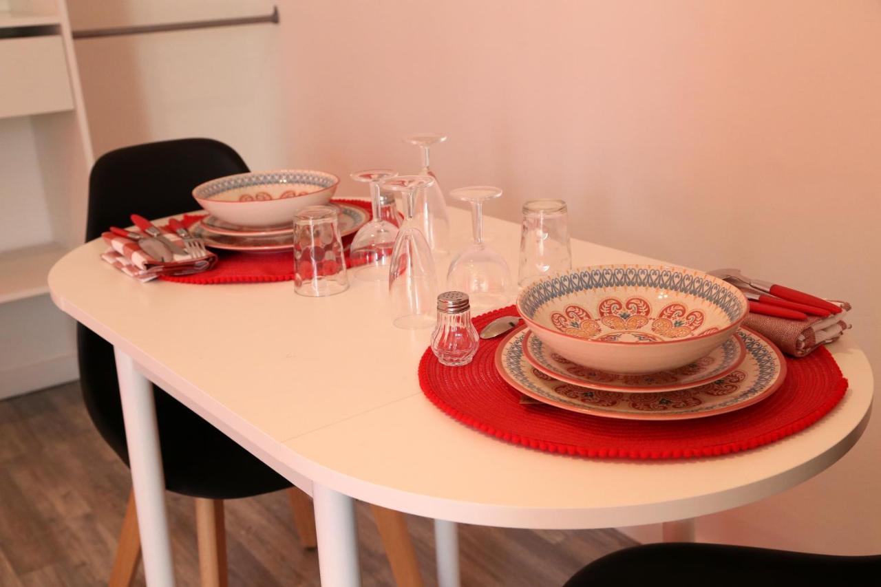 Saturne Apartment Saint-Quentin  Luaran gambar